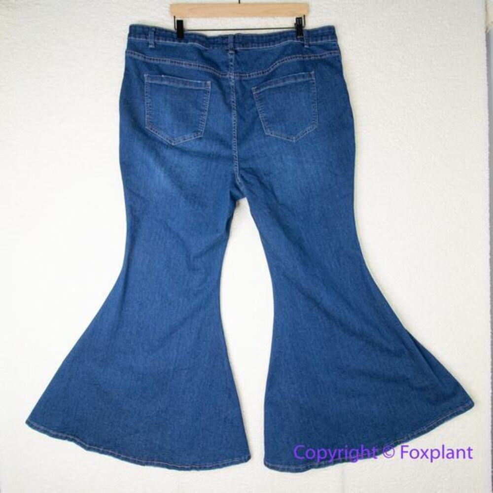 New! Eloquii Classic Fit Bell Bottom Flare Leg Jean, women plus size 24 - Picture 6 of 10